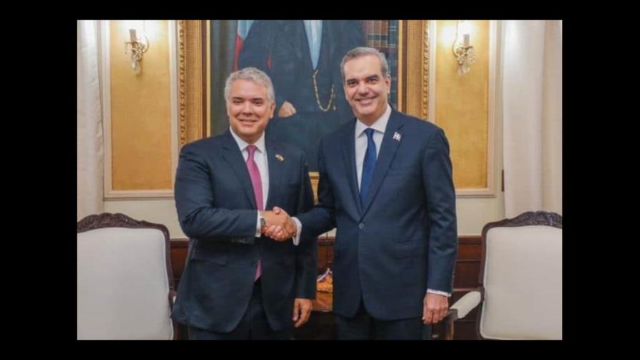 Presidentes de RD y Colombia firman declaración conjunta para el fortalecimiento de los lazos de amistad Presidentes de RD y Colombia firman declaración conjunta para el fortalecimiento de los lazos de amistad
