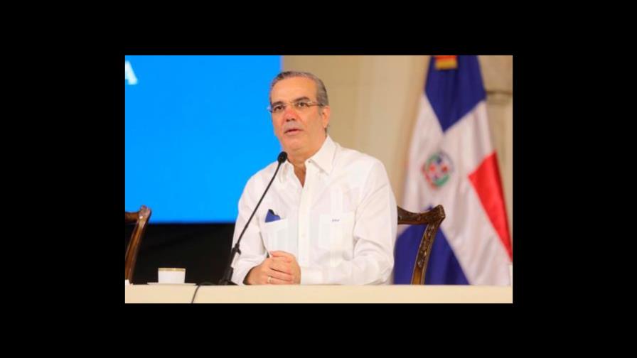 Abinader felicita los trabajadores y reitera su compromiso por empleos de calidad