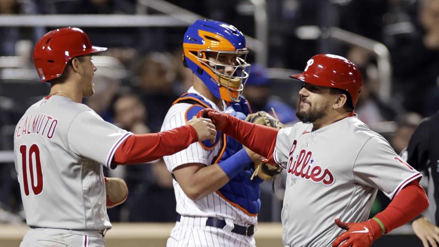 Los Filis vencen a Mets; Schwarber dispara jonrón Los Filis vencen a Mets; Schwarber dispara jonrón