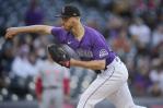 Kuhl brilla en la loma; Rockies superan a Rojos Kuhl brilla en la loma; Rockies superan a Rojos