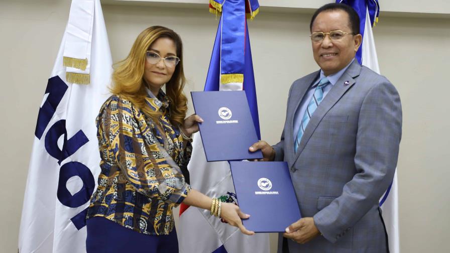 ADORA y Consejo Nacional de Drogas firman acuerdo de cooperación
