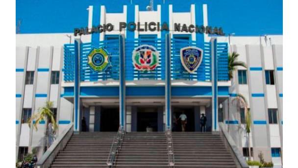 Policía: agentes del destacamento Naco dijeron que David de los Santos se golpeó él mismo