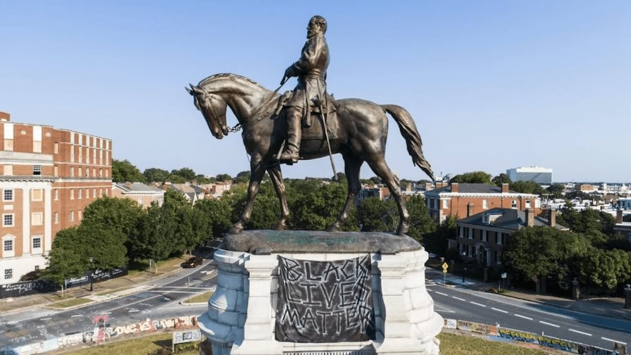 Amenazas de muerte en EEUU para quienes remueven las estatuas de confederados