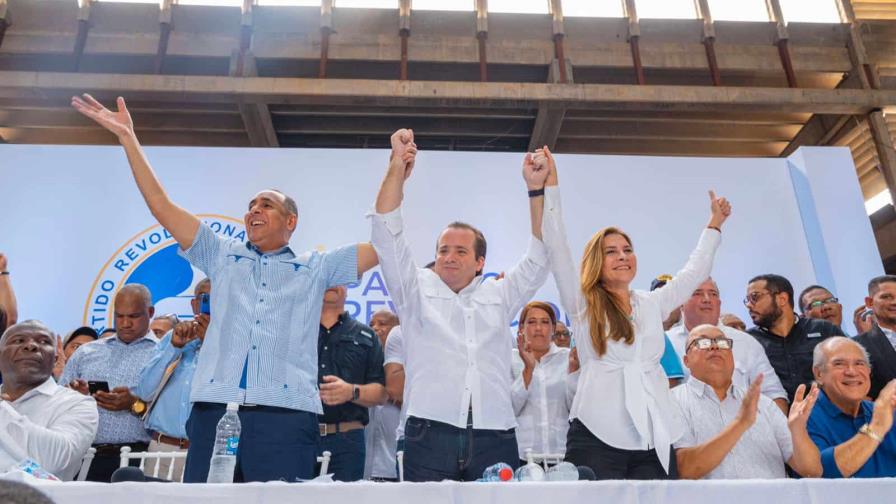 Paliza y Carolina Mejía reciben respaldo de macorisanos para seguir frente al PRM