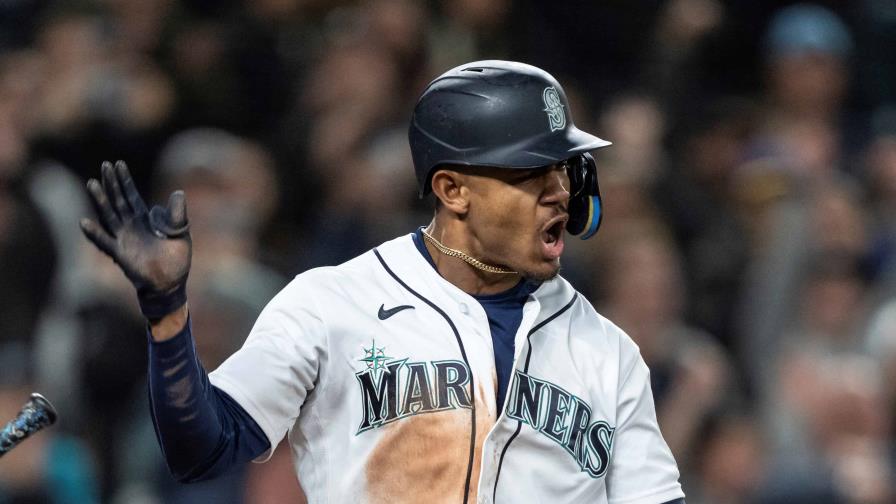 Dominicano Julio Rodríguez lidera bases robadas en Grandes Ligas