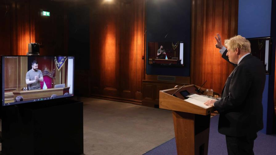 Ucrania ha hecho estallar el mito de la invencibilidad de Putin, dice Boris Johnson Ucrania ha hecho estallar el mito de la invencibilidad de Putin, dice Boris Johnson