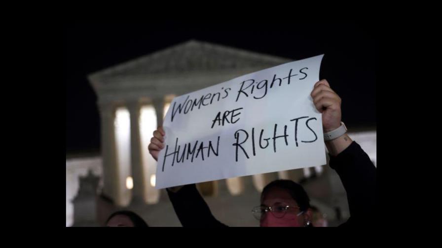 El Supremo de Estados Unidos se dispone a derogar el derecho al aborto, según un borrador