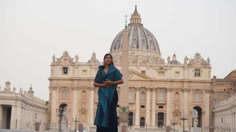 Nathalie Peña-Comas rinde homenaje hoy a la Virgen de la Altagracia en Italia