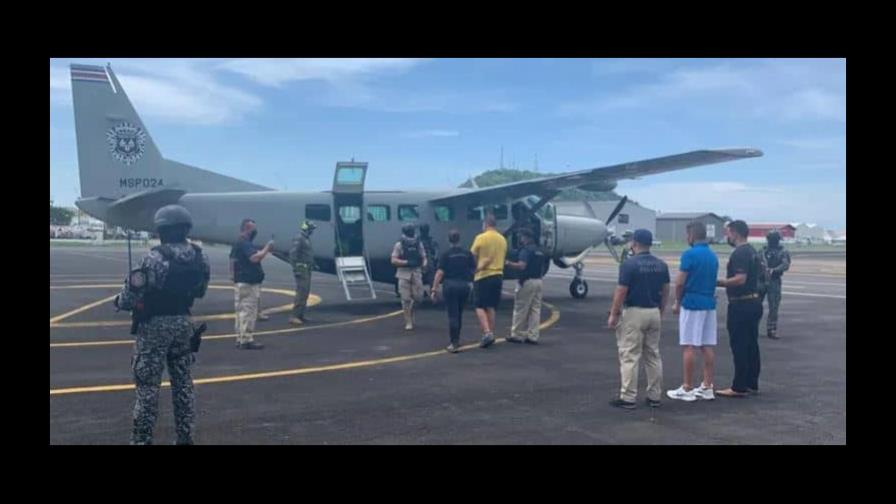 Panamá extradita a tres costarricenses requeridos en su país por supuesto blanqueo