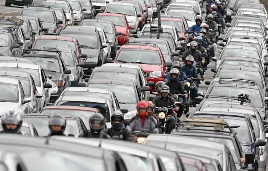 Las ventas de vehículos en Brasil cayeron un 15.9 % en abril