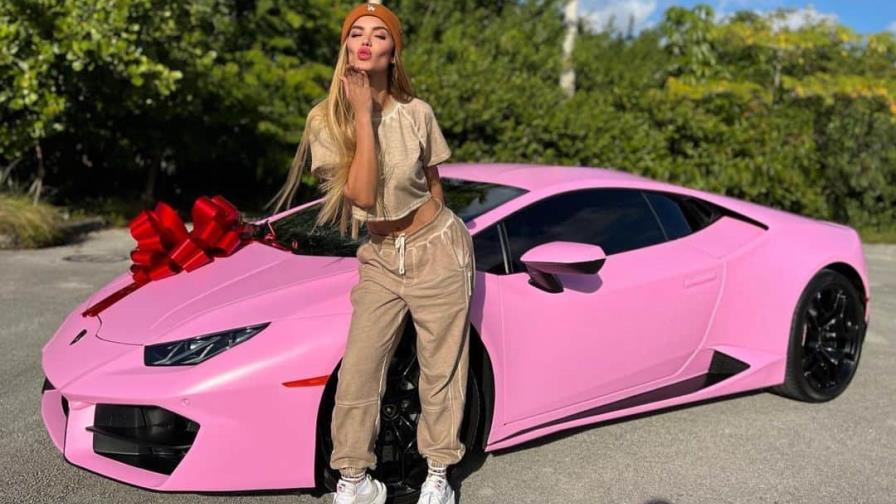 Exnovia de Nicky Jam aclara fue una broma venta de Lamborghini que él le regaló