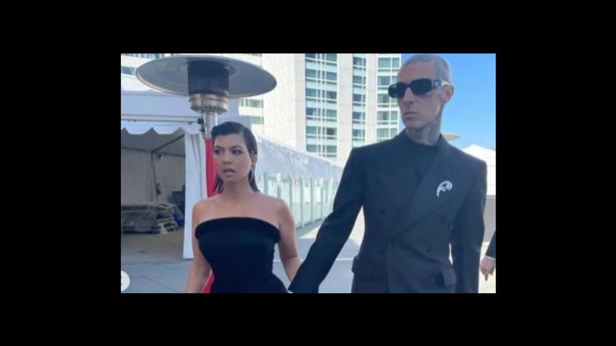 ¡Paren todo! Kourtney Kardashian y Travis Barker no están casados