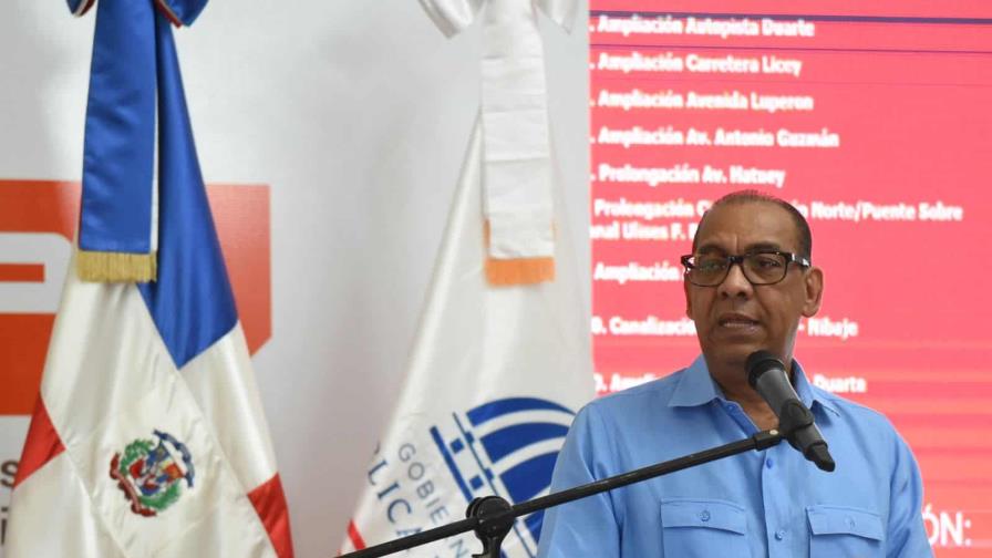 Ministro de Obras Públicas reconoce problemas viales afectan a Santiago