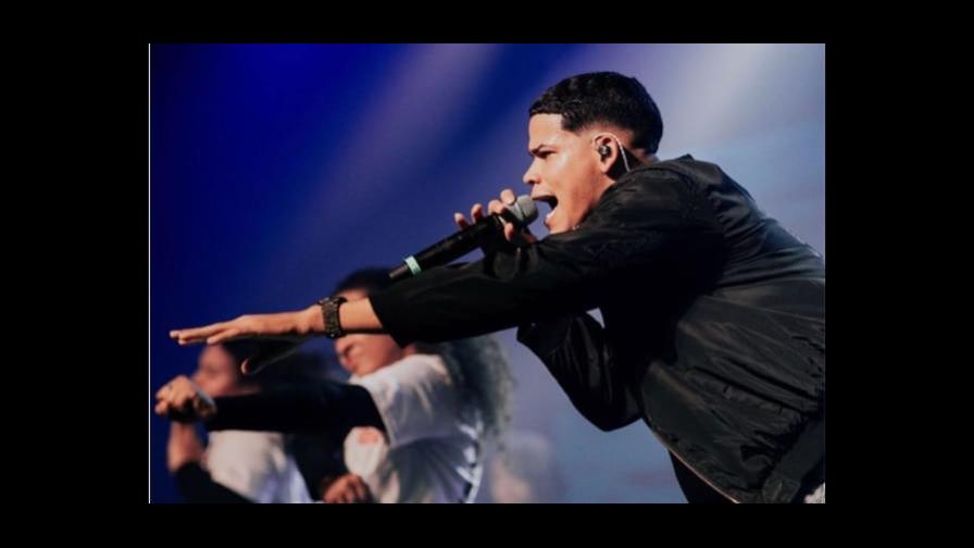 Cantante cristiano Misael J presenta “Aquí está” Cantante cristiano Misael J presenta “Aquí está”