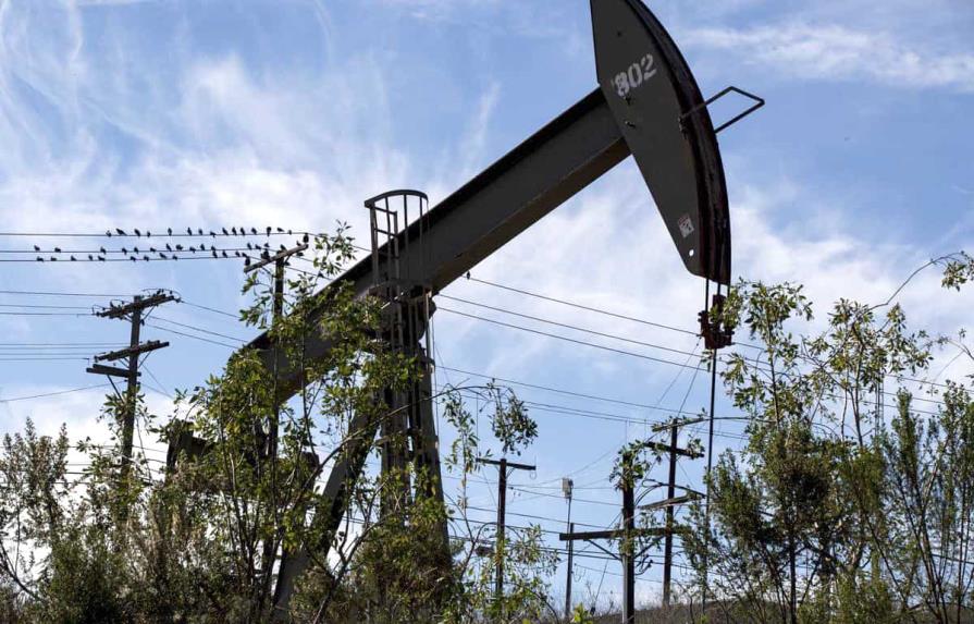El petróleo de Texas abre con una subida del 1.24 % hasta US$111.14