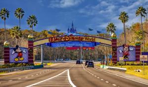 Residentes demandan a Florida por eliminar autogobierno de Walt Disney World