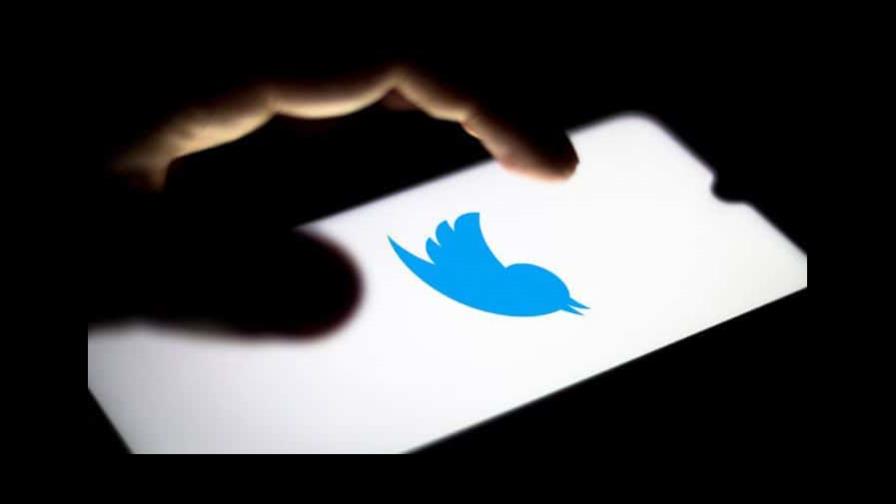 Twitter podría cobrar a sectores gubernamentales y comerciales