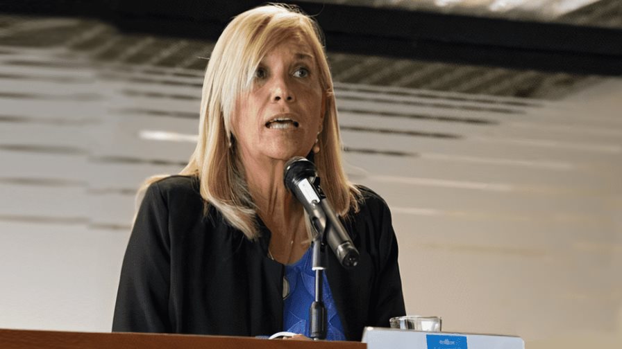 Vicepresidenta uruguaya: el periodismo es columna esencial de la democracia