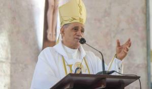 Monseñor Freddy Bretón Martínez presenta renuncia como arzobispo de Santiago