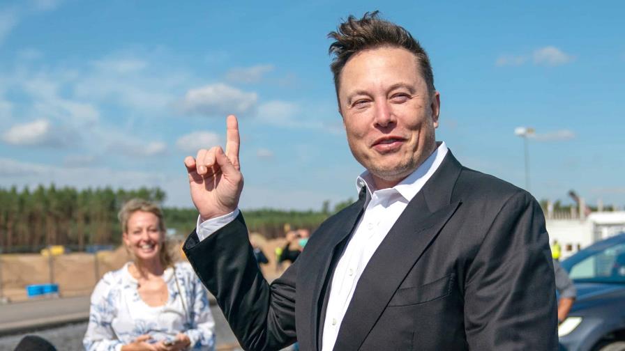 Musk recauda US$7,000 millones de fondos y millonarios para comprar Twitter Musk recauda US$7,000 millones de fondos y millonarios para comprar Twitter