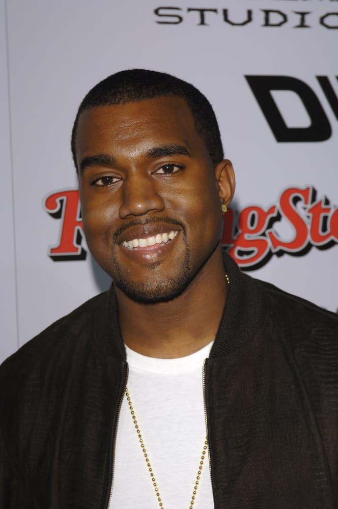 Kanye West dice que su familia está en peligro