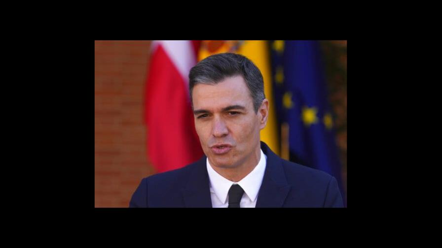 Hackean los teléfonos confidenciales a políticos en España Hackean los teléfonos confidenciales a políticos en España