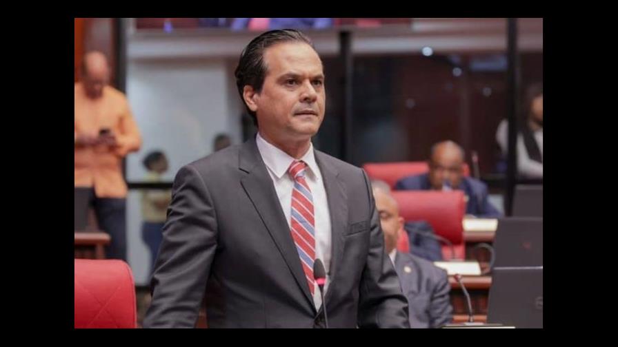 Senador Silva renuncia de comisión bicameral que estudia Proyecto de ley de Extinción de Dominio
