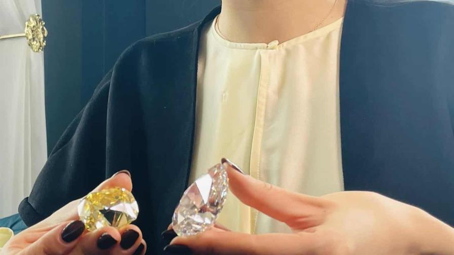 La subasta de dos de los diamantes más preciados del mundo levanta pasiones La subasta de dos de los diamantes más preciados del mundo levanta pasiones