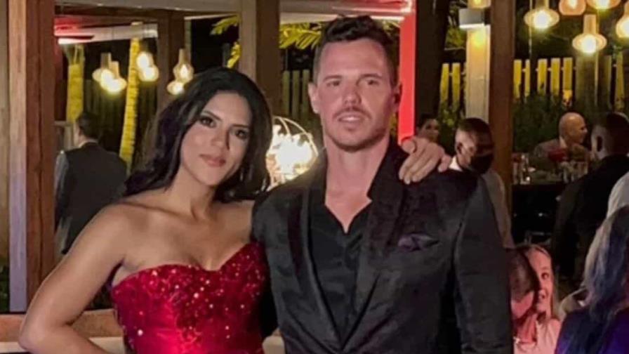 Así lució Francisca en la fiesta previa a su boda con Francesco Zampogna Así lució Francisca en la fiesta previa a su boda con Francesco Zampogna
