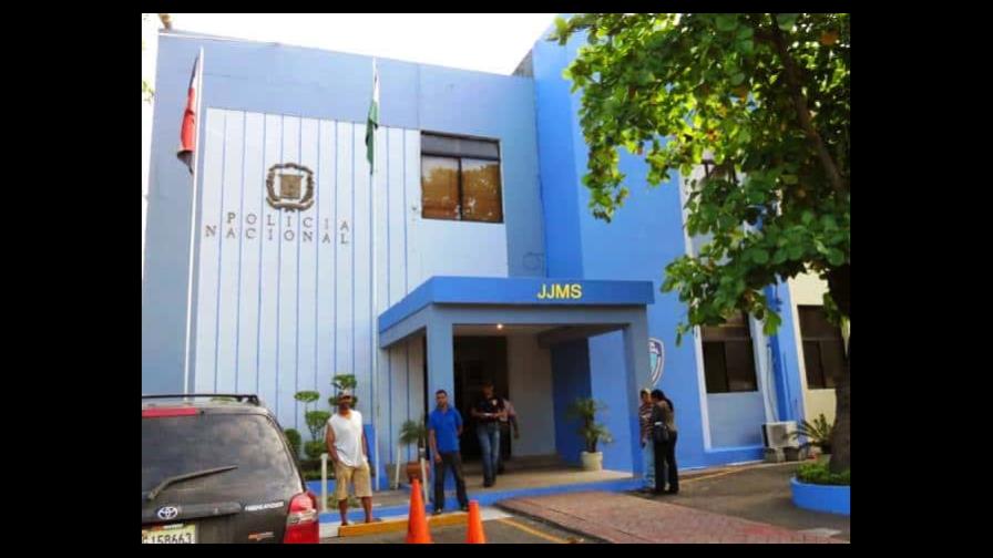 Muere hombre pasaba por lugar donde se enfrentaban a tiros policías y presunto delincuente Muere hombre pasaba por lugar donde se enfrentaban a tiros policías y presunto delincuente