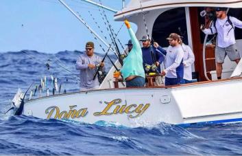 VÍDEO | El Carabaea Team domina primera jornada de pesca al Marlin Blanco