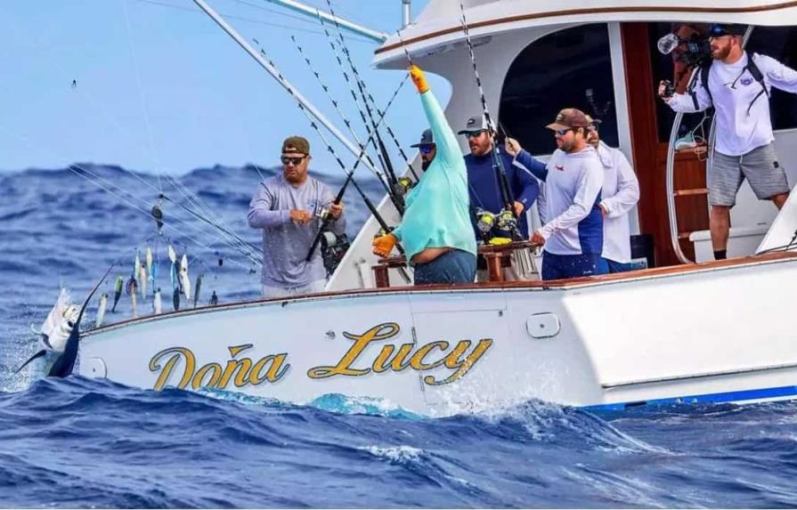 VÍDEO | El Carabaea Team domina primera jornada de pesca al Marlin Blanco