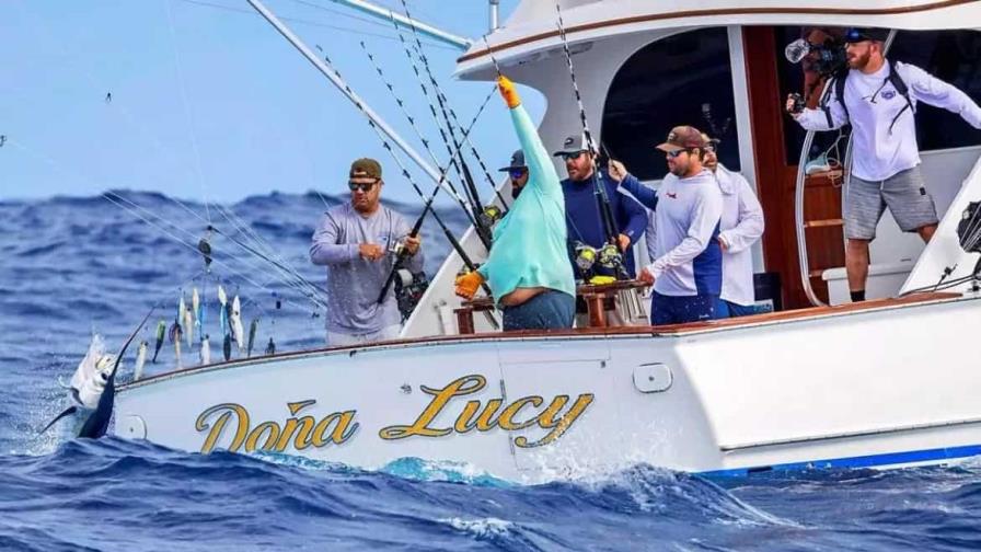 VÍDEO | El Carabaea Team domina primera jornada de pesca al Marlin Blanco