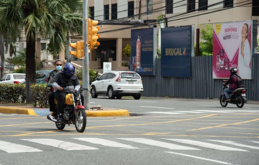 Aplicaciones digitales para movilizarse en moto se expanden en Santo Domingo