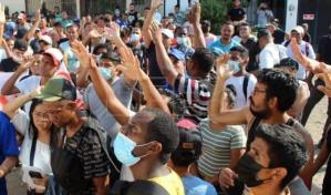 Migrantes bloquean calles en suroriental estado mexicano de Chiapas