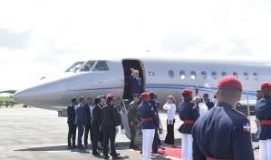 Abinader sale hacia Costa Rica  para participar en investidura de Chaves