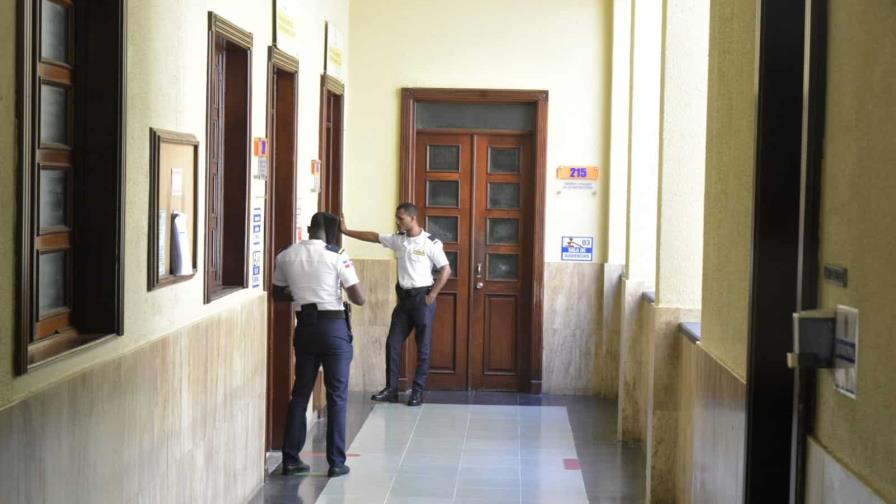 David de los Santos llegó golpeado al destacamento, asegura un acusado de la muerte David de los Santos llegó golpeado al destacamento, asegura un acusado de la muerte