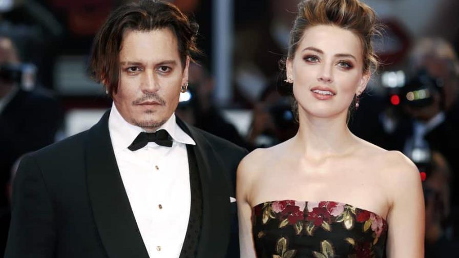 Mozos aumentaron propinas gracias a Johnny Depp y Amber Heard