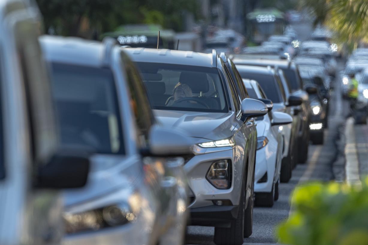 Las 12 mejores formas de sacar los autos de las ciudades, clasificadas según una nueva investigación