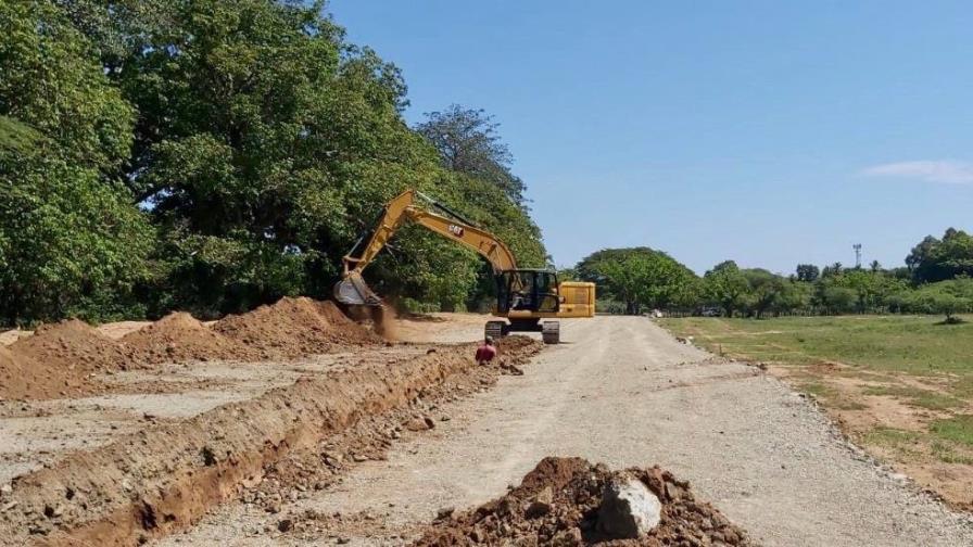 Construcción de la verja fronteriza avanza en Dajabón y en otras tres provincias
