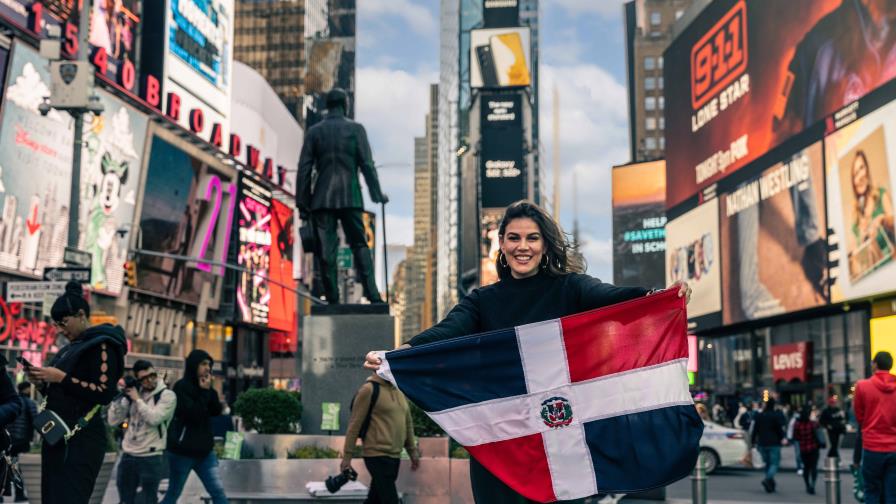 Marianne Cruz regresa a la televisión y lo hará por Color Visión