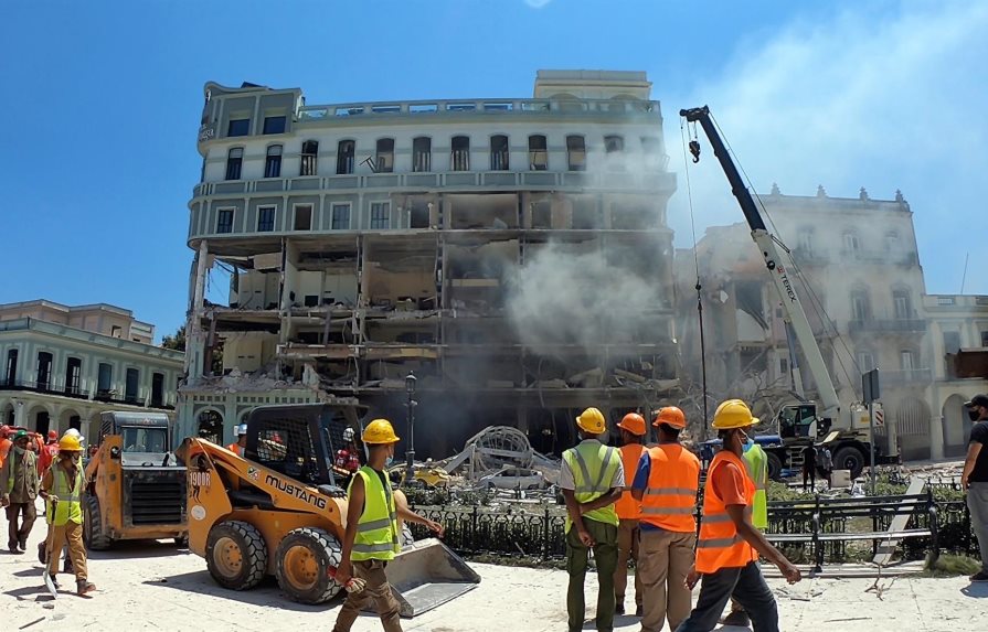 Suman 40 los fallecidos tras la explosión en el hotel Saratoga de La Habana