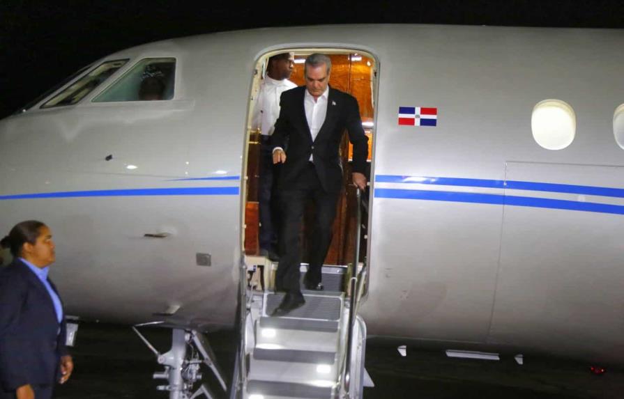 Presidente Abinader llega al país desde Costa Rica