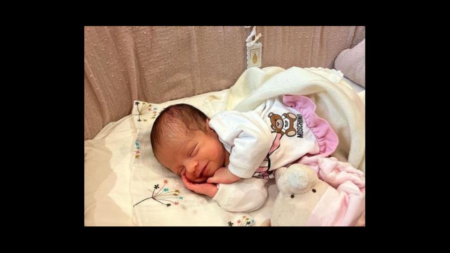 Georgina Rodríguez revela nombre de su bebé con Cristiano Ronaldo Georgina Rodríguez revela nombre de su bebé con Cristiano Ronaldo