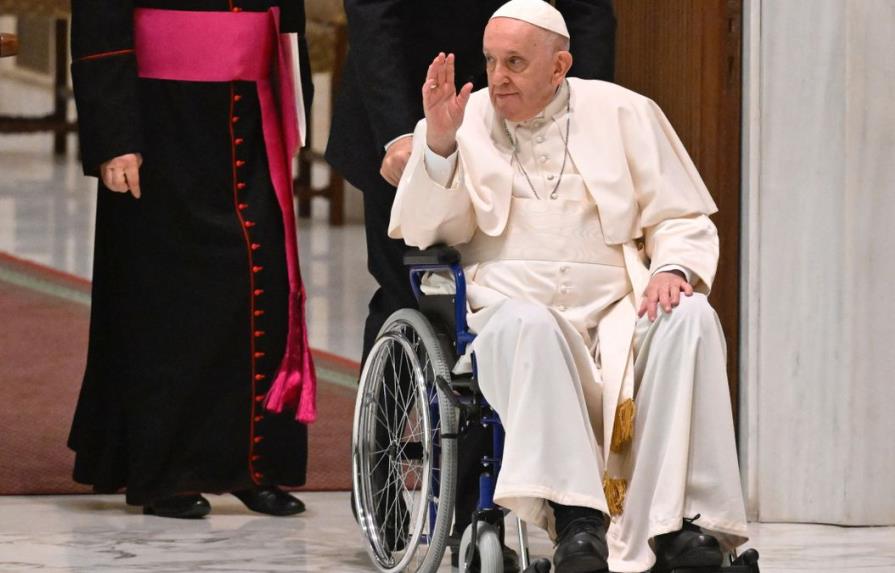El papa Francisco: la Iglesia no rechaza a homosexuales, personas de la Iglesia sí