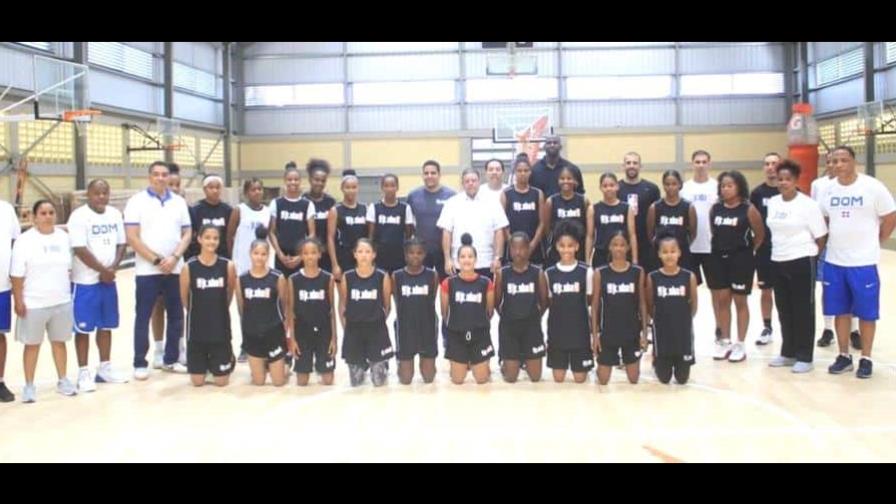 Camacho ve futuro en jóvenes dominicanos en campamento élite jr. NBA