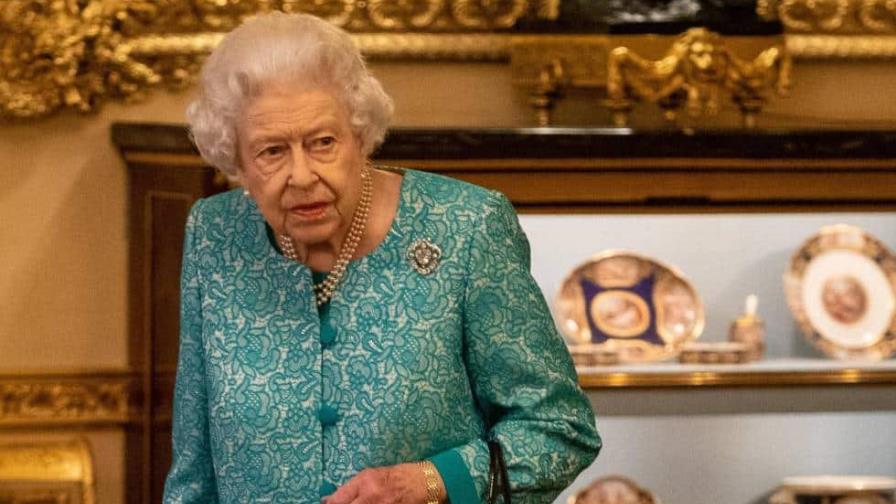 Isabel II estará ausente del discurso del trono y será remplazada por el príncipe Carlos Isabel II estará ausente del discurso del trono y será remplazada por el príncipe Carlos