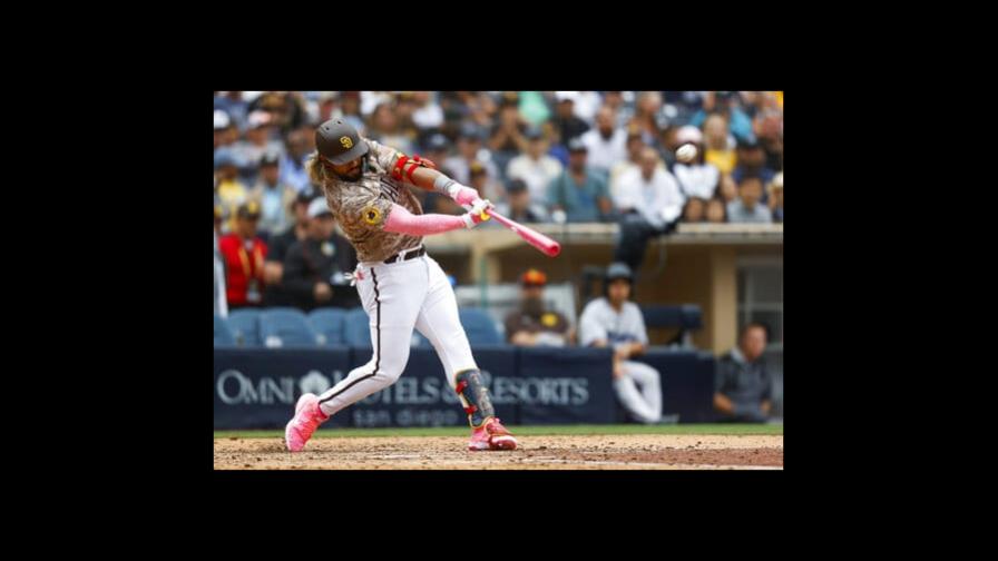 Padres vencen a Marlins; Machado se pone a dos hits de Julián Javier Padres vencen a Marlins; Machado se pone a dos hits de Julián Javier