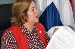 Profesor acusado de violar a 11 estudiantes había sido trasladado de otro plantel por las mismas denuncias