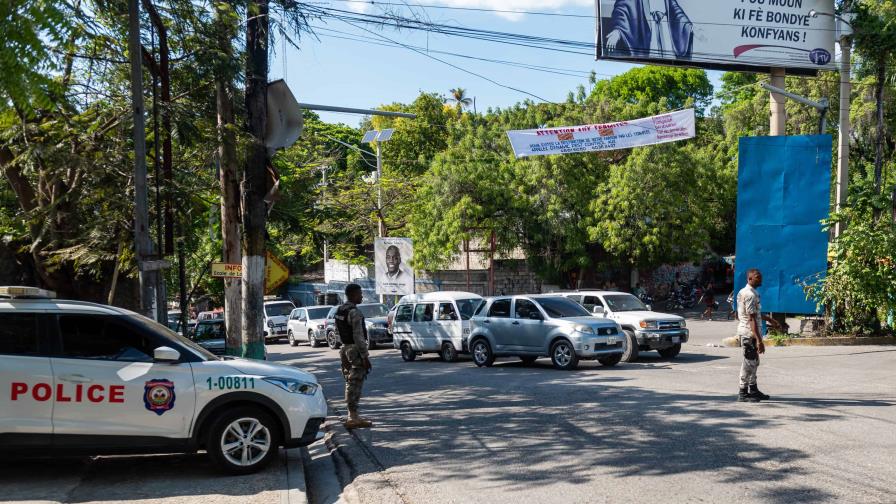 La capital de Haití continúa sumida en una ola de violencia tras nuevo tiroteo